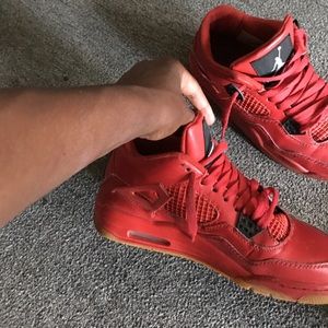 Jordan 4